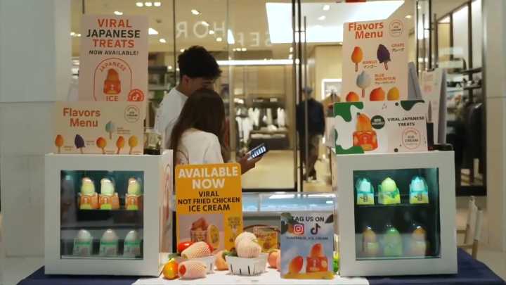 Japanese ice cream stand that serves ice cream shaped like a fruit lands at Aventura Mall 