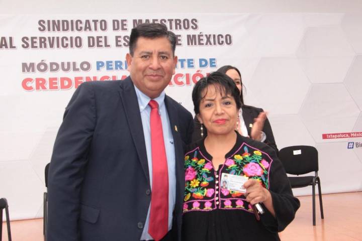 Más de 42 mil maestras y maestros cuentan ya con la credencial sindical