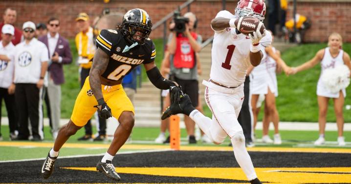 Tide scores late; holds off Missouri for fifth straight win