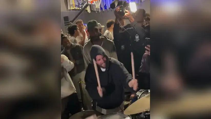 Justin Bieber se une a Joya Sinaloense y toca los timbales en evento deportivo