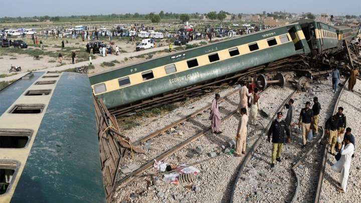 Blasts derail Jaffar Express, 7 injured in Pakistan’s Sindh