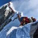 Mount Everest Blizzard Traps Nearly 1,000 Hikers in Snowstorm