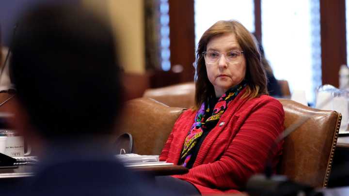 Oklahoma bill would open rebate program to women’s sports leagues