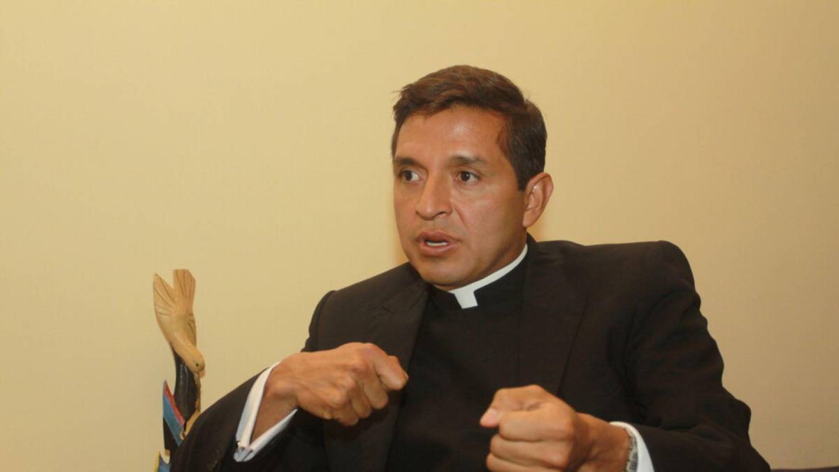 “Yo veía las balas de frente”: padre Chucho fue víctima de angustiante intento de atraco