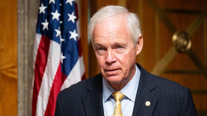 Reporter's Notebook: White House slams top Democrat for saying shutdown gives party 'leverage'