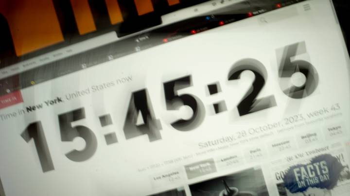 Hora de invierno en EE. UU. 2025; fecha exacta para cambiar los relojes en todos los estados, excepto en estos: guía para evitar retrasos