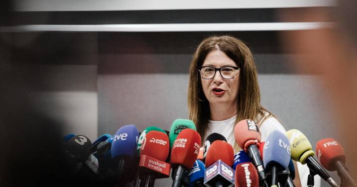 El fiscal Stampa apunta a Sánchez en su denuncia contra la 'fontanera' del PSOE: «Dio orden de limpiar todo lo de Begoña»
