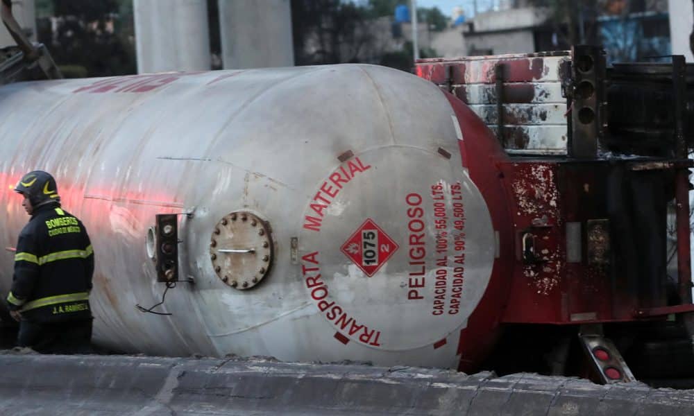 México publica dos nuevas normas para regular transporte de gas tras accidente mortal