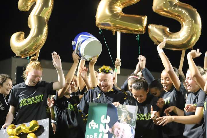 Jesuit girls soccer coach Steve Fennah becomes the state all-time wins leader with victory against Mountainside