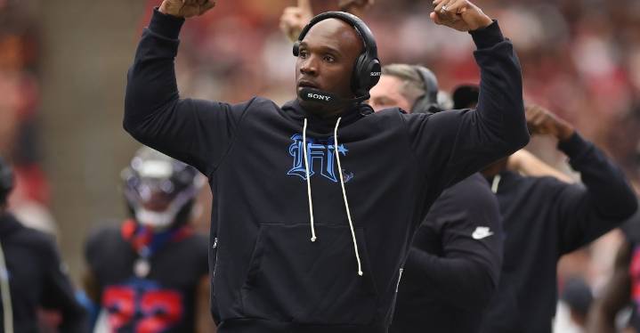 Houston’s defense presents big challenge for rising Broncos’ offense