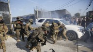 El DHS arresta a más de 800 inmigrantes ilegales en la Operación Midway Blitz a pesar de las políticas santuario