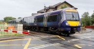 Train drivers forced to 'slam brakes on' as people ignore safety warnings at Cornton level crossing