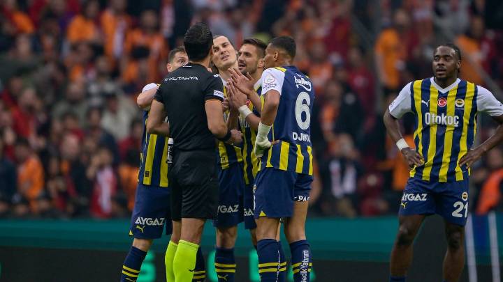 Escándalo mundial: Más de 100 árbitros en Turquía acusados por temas ilegales; ¿afectados los futbolistas colombianos?