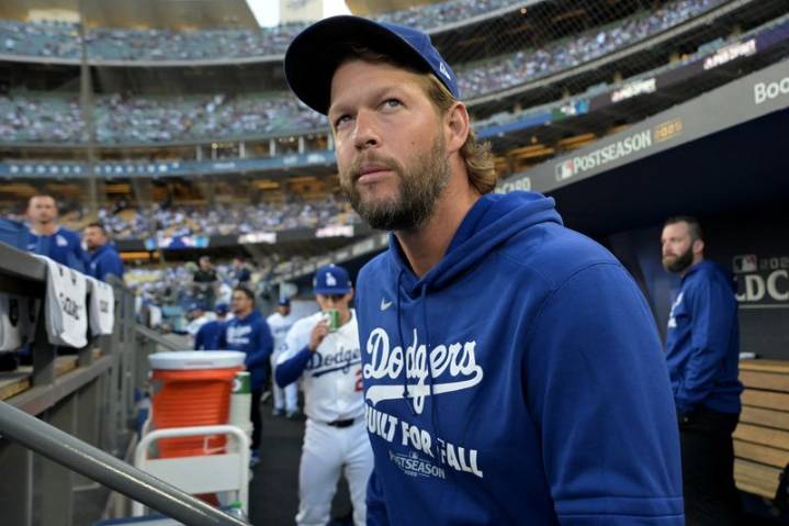 Clayton Kershaw, Will Smith on Dodgers roster for NLDS