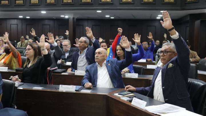 Asamblea Nacional declara persona «non grata» a primera Ministra de Trinidad y Tobago