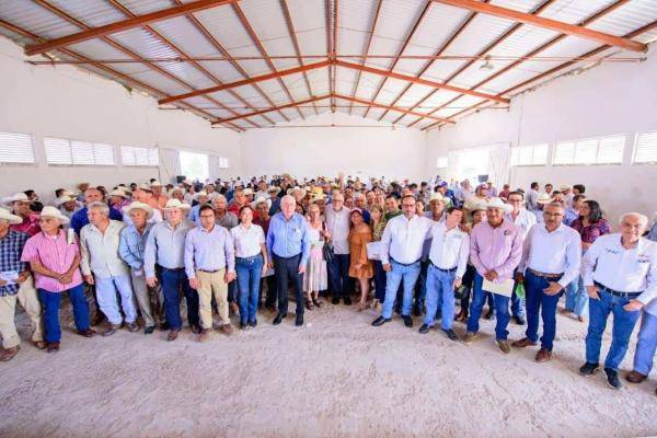 Arranca en Tecuala la entrega de semilla certificada de frijol pinto Saltillo