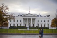 La Casa Blanca advierte sobre despidos de personal federal debido al cierre de gobierno