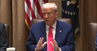 Trump eleva confrontación con Canadá y se modera con Pekín