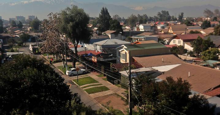 Oposición apoya idea del gobierno de incorporar en reajuste del sector público norma para postergar reavalúo de propiedades
