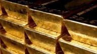 El precio del oro baja más del 5 %, la mayor caída en un lustro: ¿A qué se debe?