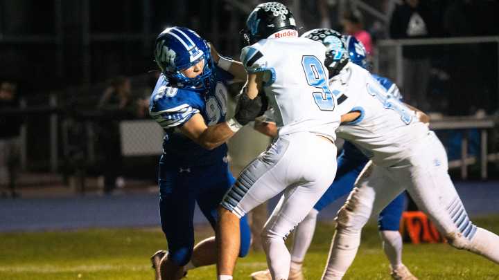 See photos from Van Meter football vs South Tama in Class 2A playoffs