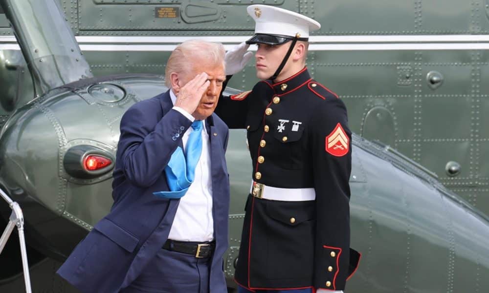 Trump llega a Corea del Sur para runirese con Xi Jinping en los márgenes de la APEC