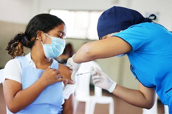 Santa Marta es epicentro científico con el Simposio Regional de Actualización en VIH/Sida