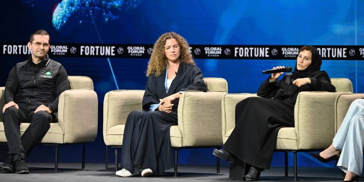 Longevity science is on the cusp of major breakthroughs thanks to AI, but significant 'data gaps' need to be filled, expert says