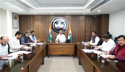 The Chief Secretary, UT Chandigarh, Sh. H. Rajesh Prasad, IAS, convened a meeting today with officers of the Agriculture Department and the State Agricultural Marketing Board
