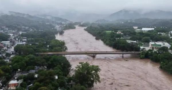 Suman 72 personas fallecidas por intensas lluvias en 5 estados