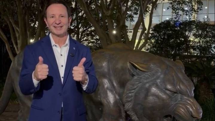 Gov. criticizes Loyola student government denial of Turning Point organization on campus