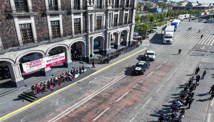 EdoMéx envía segundo cargamento con 70 toneladas de ayuda humanitaria a Veracruz