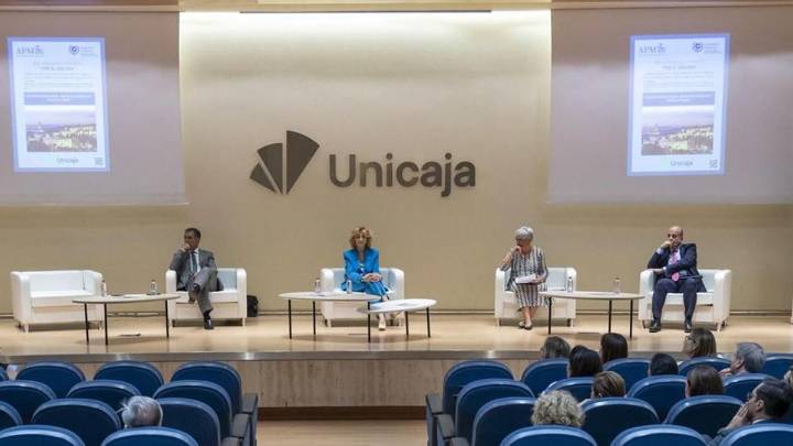 Unicaja patrocina y acoge las XXII Jornadas Jurídicas 'Por el diálogo' que reúnen a destacados profesionales