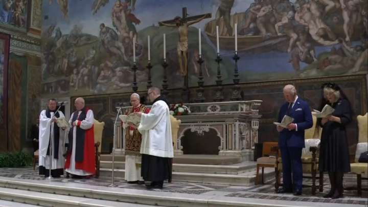 El Papa y el Rey Carlos III Rezan en la Capilla Sixtina; el Evento no Pasaba Desde Hace 500 años