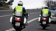 La Guardia Civil sorprende a un camionero consumiendo cocaína tras reventar un neumático en la A