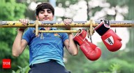 Don't give up on your dreams: World Boxing Champions Jaismine Lamboria and Minakshi Hooda