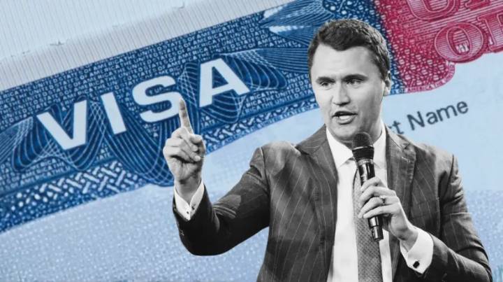 Estados Unidos le revocó la visa a una argentina por insultar a Charlie Kirk en sus redes