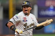 Aldrem Corredor, Jugador de la Semana en la LVBP