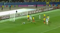 ¡Casi grita gol Colombia! Arizala hizo volar al arquero de Argentina con un remate de cabeza