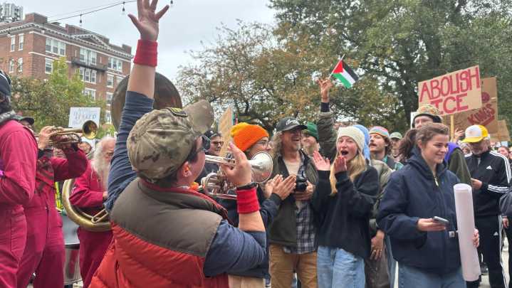 What organizers say was different about the latest No Kings protest