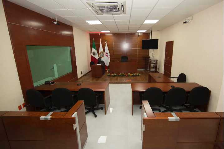 Juzgados de Distrito rechazan competencia por bloqueo de cuenta a ex funcionario