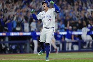 Toronto remonta ante Seattle y regresa a la Serie Mundial