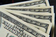 Pleasanton woman expected success from Instagram stock market wizard. Instead, couriers stole $1 million from her