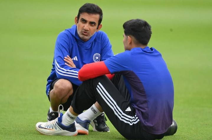 Ind vs Aus ODIs: Team India's batting order questioned
