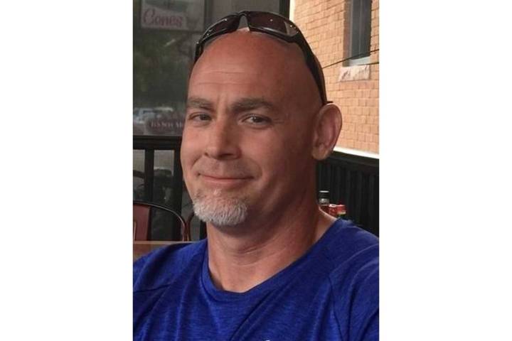 Teacher Dies While Hiking on Popular Trail