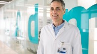 Un algoritmo en el móvil reduce a la mitad los intentos de suicidio: "Es un dato muy prometedor"