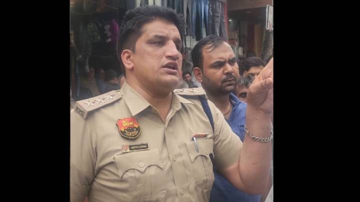 Beijing Olympics participant, Arjuna awardee: Boxer-turned-cop Dinesh Kumar of Haryana Police under fire for evicting street vendors