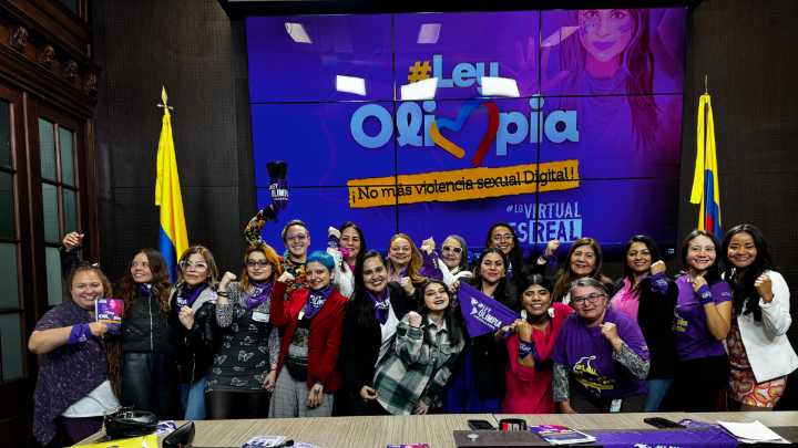 La ley que busca castigar a quienes difunden contenido sexual sin consentimiento