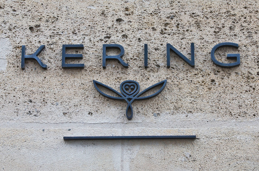 Kering vende su división de belleza a L'Oréal y colaborarán en productos de bienestar