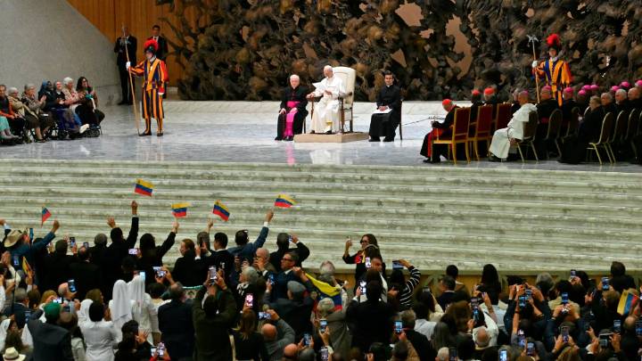 El Papa hace petición a peregrinos venezolanos tras canonización